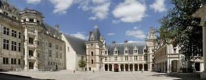 Façade du château de Blois