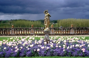 Statue dans les jardins du château de Valmer