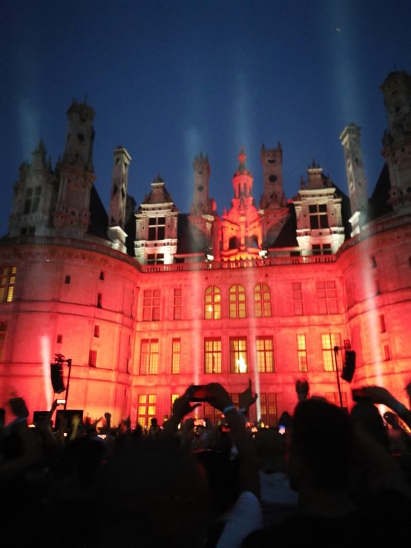 Façade du château durant le Chambord X Cercle Festival